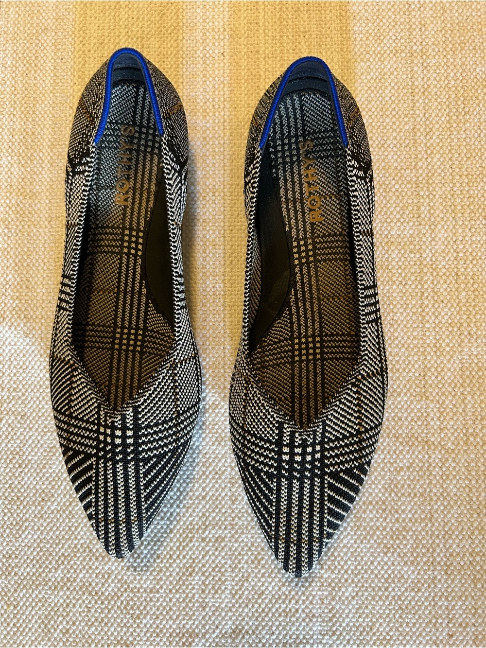 Rothy's Black Glen Plaid (Prince of Whales) The Point Flats Rare Size 9.5